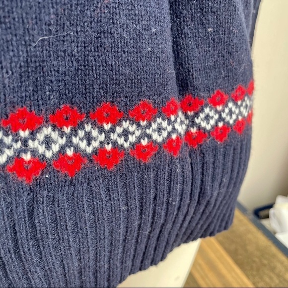Cambridge Dry Goods Navy Snowflake Sweater L - Picture 8 of 9